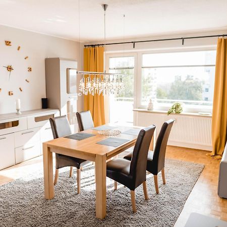 Me Homes - Grosse Moderne Designer-Wohnung Fuer Urlaub Und Business - Mit Kueche, Buero, Balkon Und 2 Parkplaetzen Μπαϊρόιτ Εξωτερικό φωτογραφία