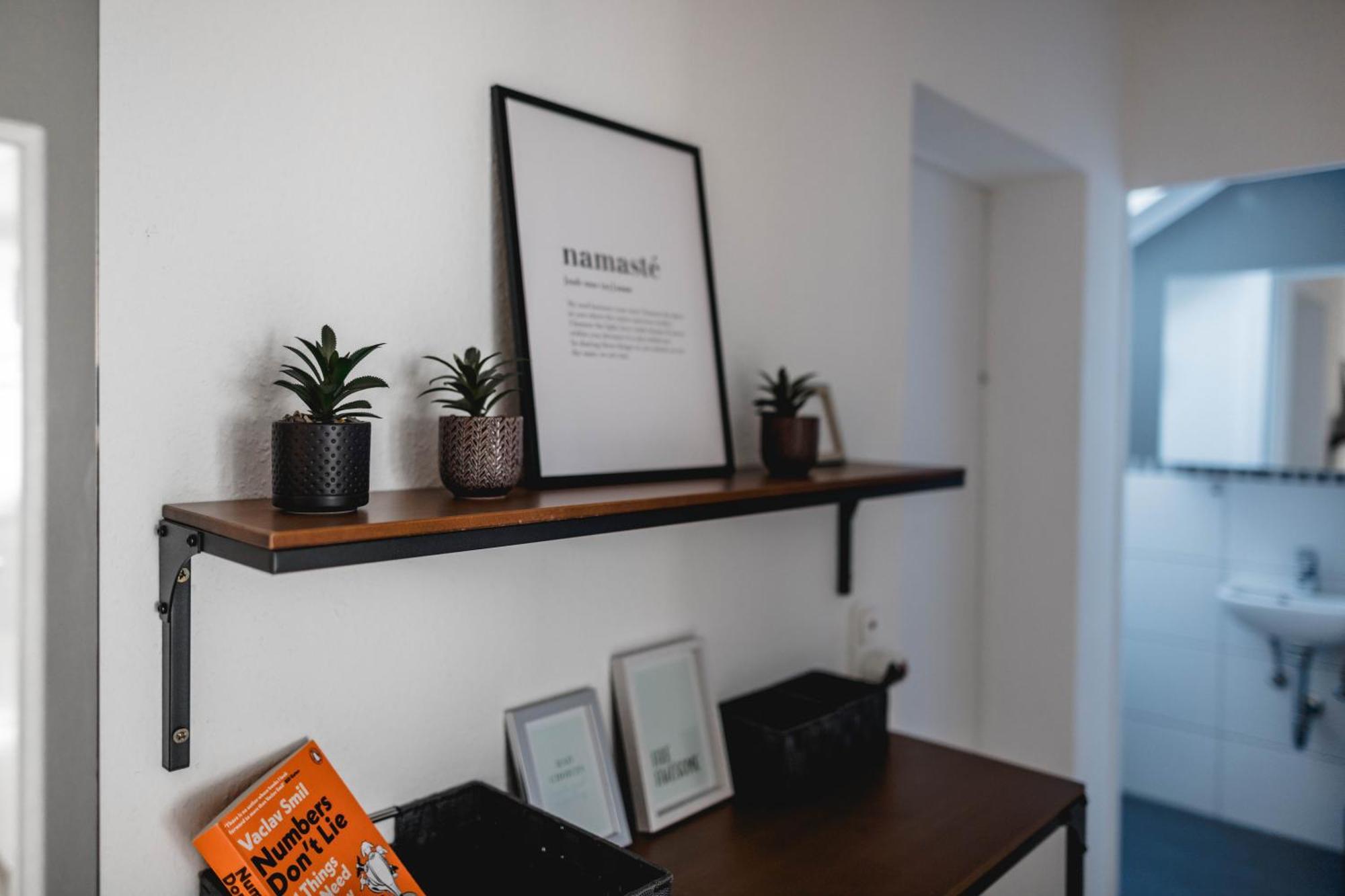 Me Homes - Grosse Moderne Designer-Wohnung Fuer Urlaub Und Business - Mit Kueche, Buero, Balkon Und 2 Parkplaetzen Μπαϊρόιτ Εξωτερικό φωτογραφία